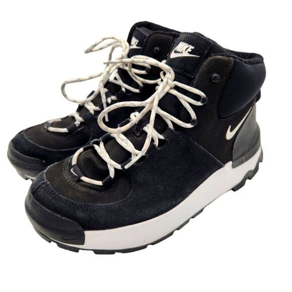 Nike Shoes - Nike City Classic Lace Up Sneaker Boots Black White Women's Size 8.5